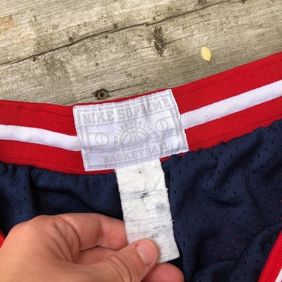 Vintage Nike Basketball Shorts Red - Picture 2 of 4